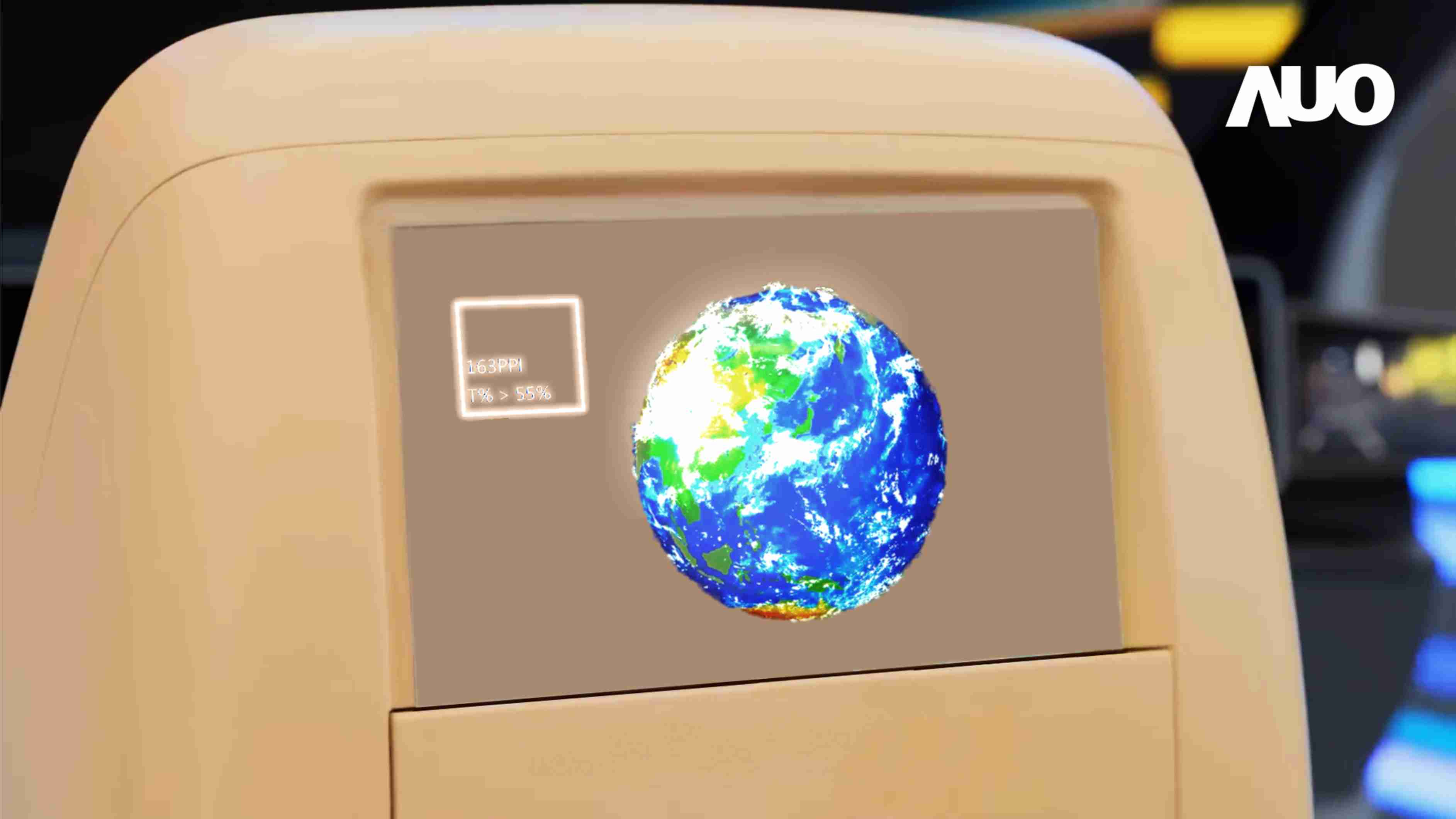 蓝狮在线突破设计与制程挑战，，，，推出全球最高分辨率163ppi的13.5吋透明Micro LED面板，，，并积极布局智能车市场，，，以期拓展透明显示应用的可能性