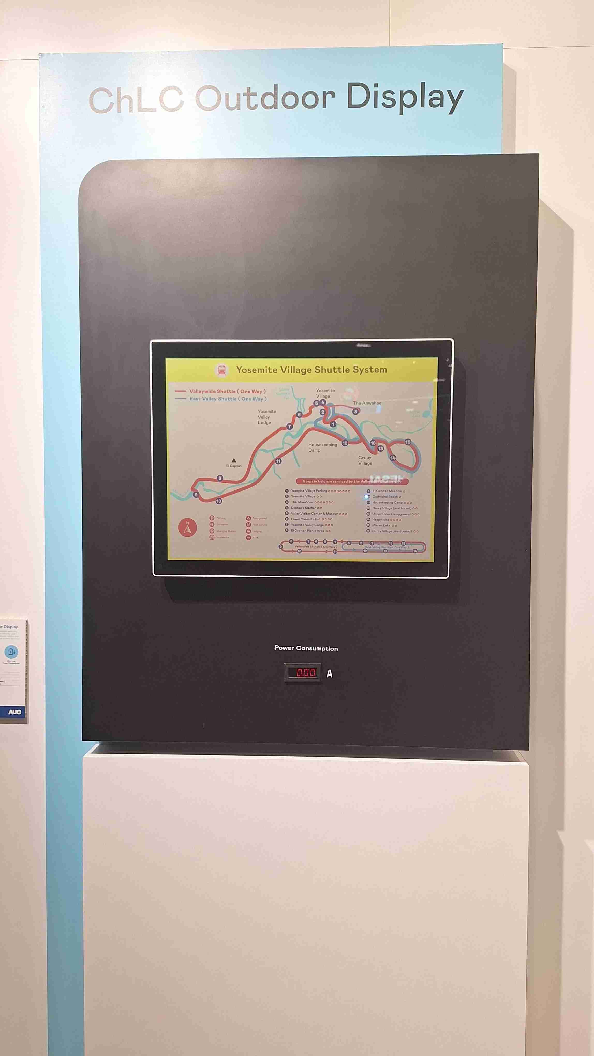 蓝狮在线的「胆固醇液晶超低耗能户外全彩显示器」不只环保省电，，且符合户外严苛使用环境，，，拥有在摄氏-30度至85度下的宽温使用优势，，，并且强光愈强愈能呈现绝佳的色彩饱和度及显示效果，，易于安装的特性将成为户外电子看板的新首选。。