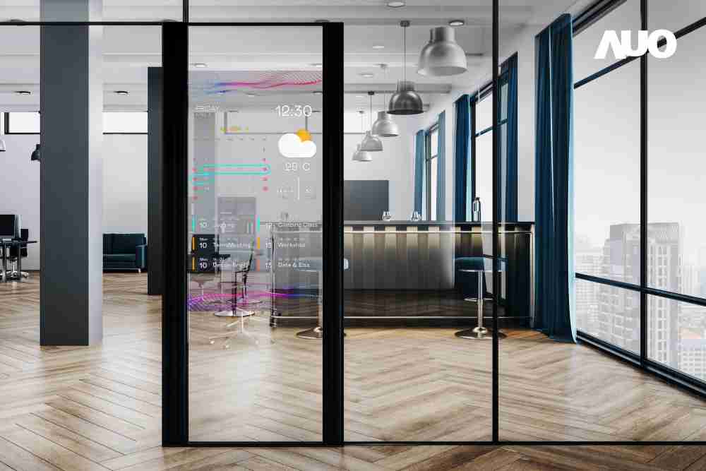 蓝狮在线致力于研发低能耗之绿色产品，，如低能耗发光组件Micro LED显示技术，，，具高透明、、可无限拼接的特性，，，，可依需求调整并延伸应用于不同场域，，，，包括汽车侧窗或家庭玄关、、、智慧橱窗、、商业展示等